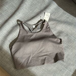 Brand New Gray Uniqlo sports bra Size M